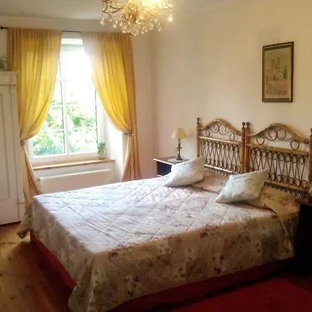 Dwor Farm stay Mulawki